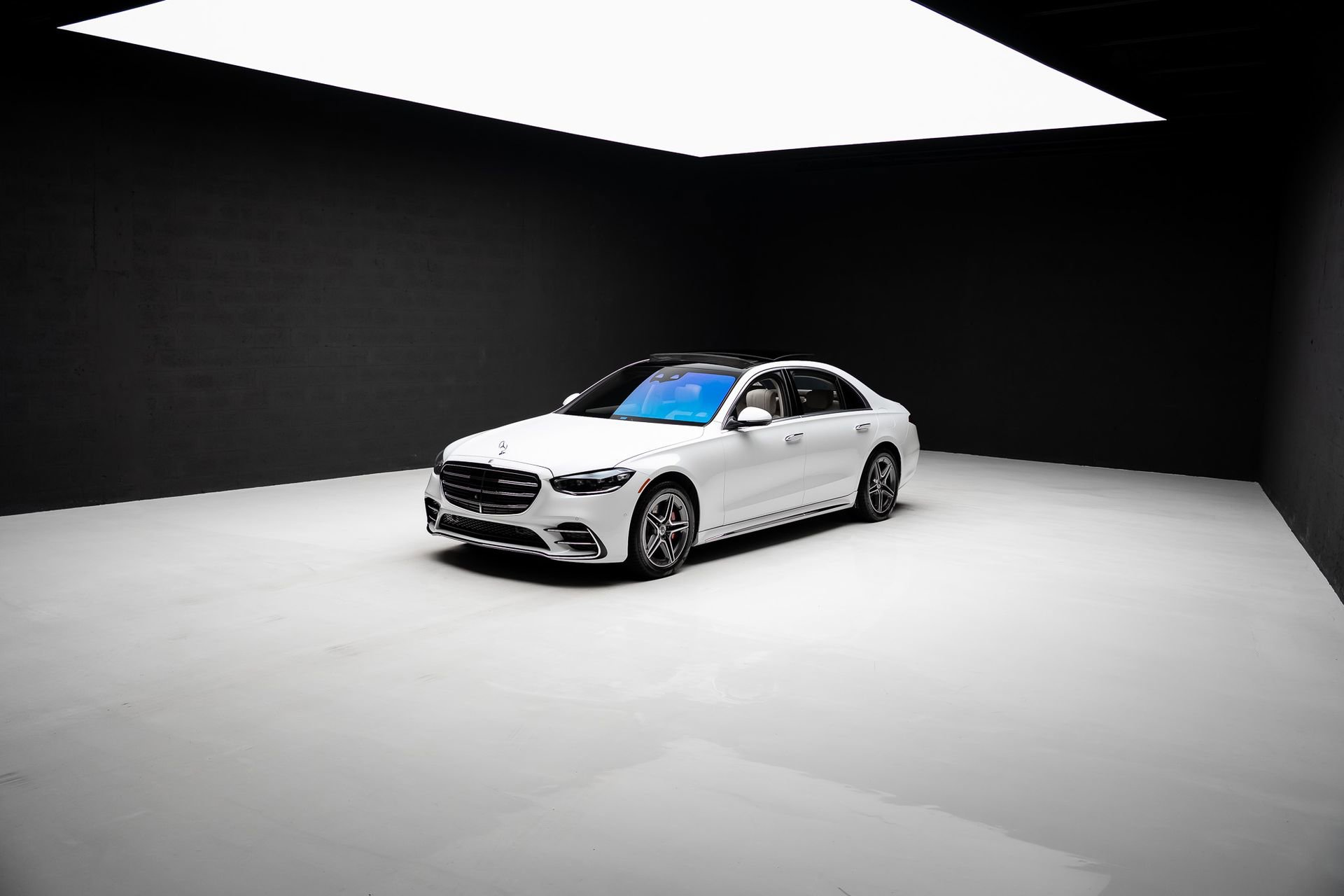 Used 2024 Mercedes-Benz S 580e 4MATIC Sedan w/ AMG Line image 81