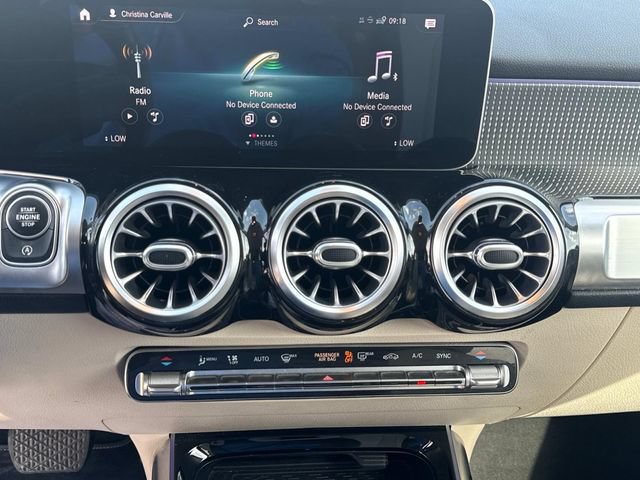 Used 2021 Mercedes-Benz GLB 250 image 30