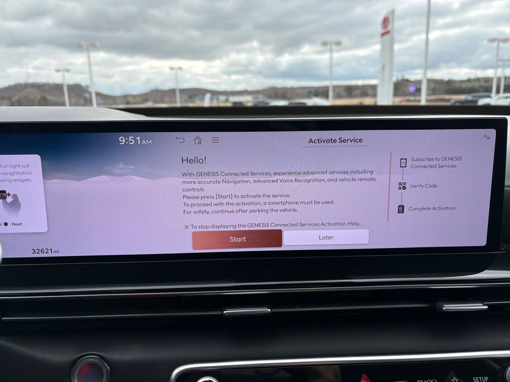 Used 2025 Genesis GV80 2.5T Standard AWD/4WD image 25