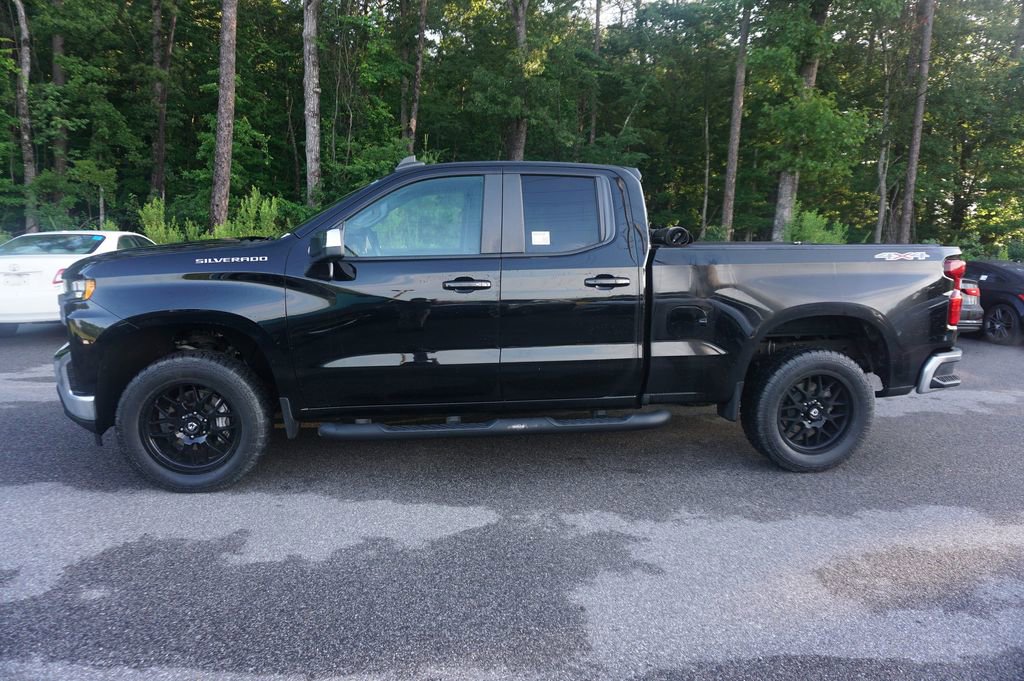 Used 2020 Chevrolet Silverado 1500 LT w/ All-Star Edition AWD/4WD image 18