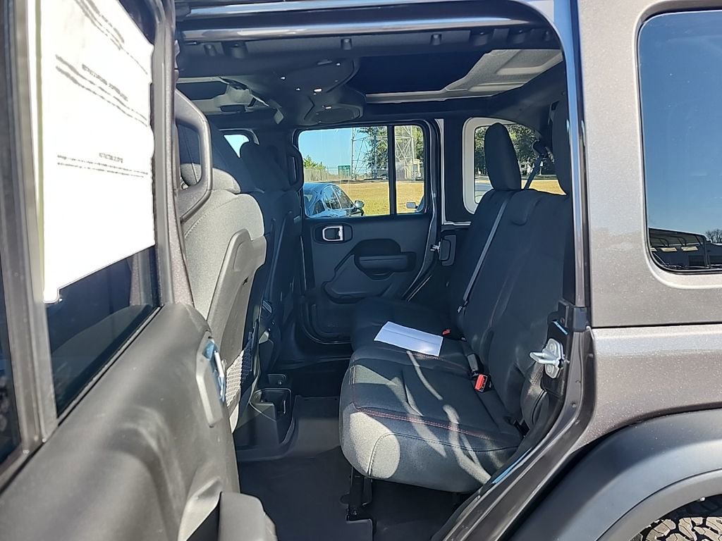 New 2026 Jeep Wrangler Unlimited Rubicon AWD/4WD image 17