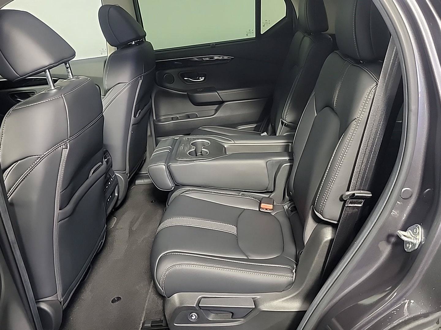 Certified 2025 Honda Pilot Touring image 17