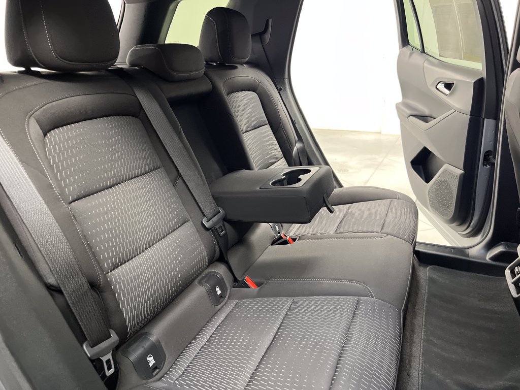 Used 2025 Chevrolet Equinox LT FWD image 21