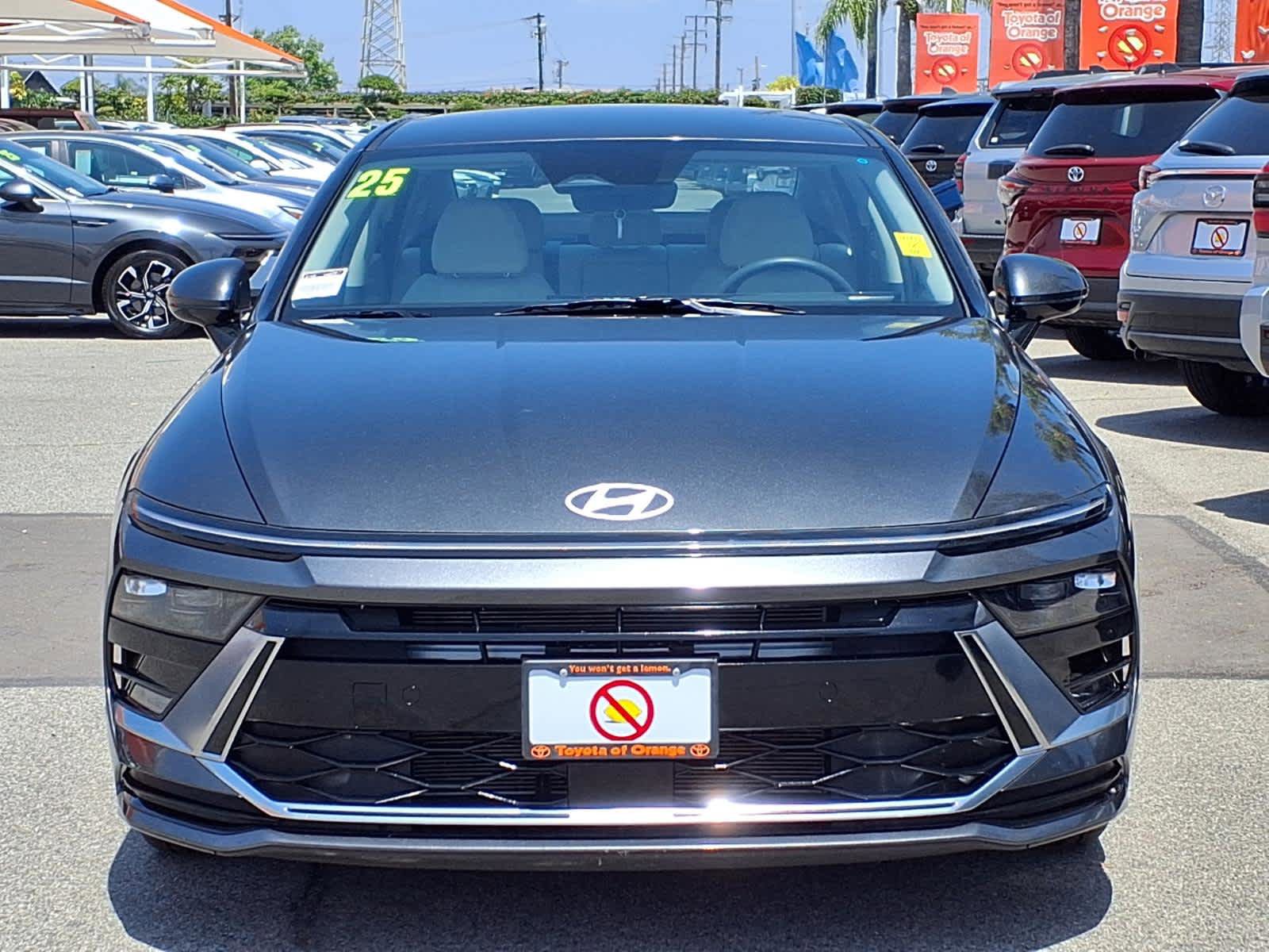 Used 2025 Hyundai Sonata SEL FWD image 3