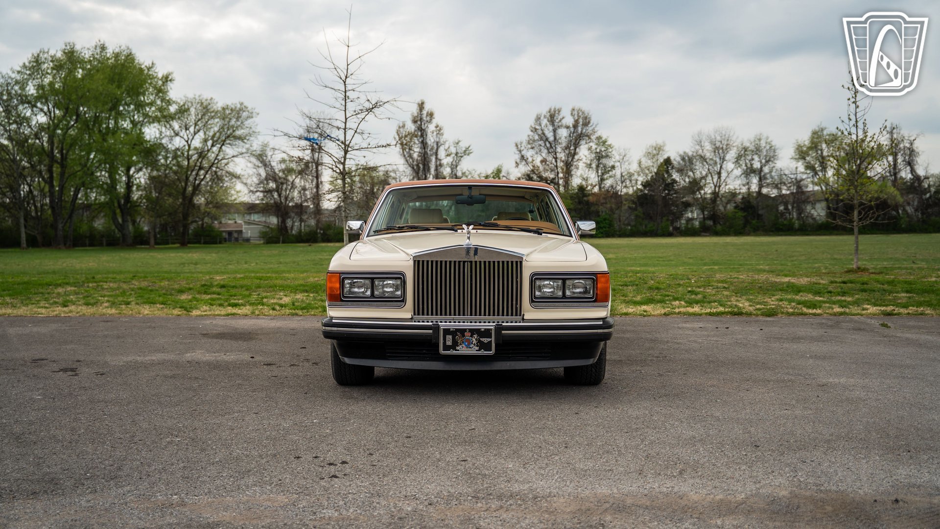 Used 1993 Rolls-Royce Silver Spur II image 3