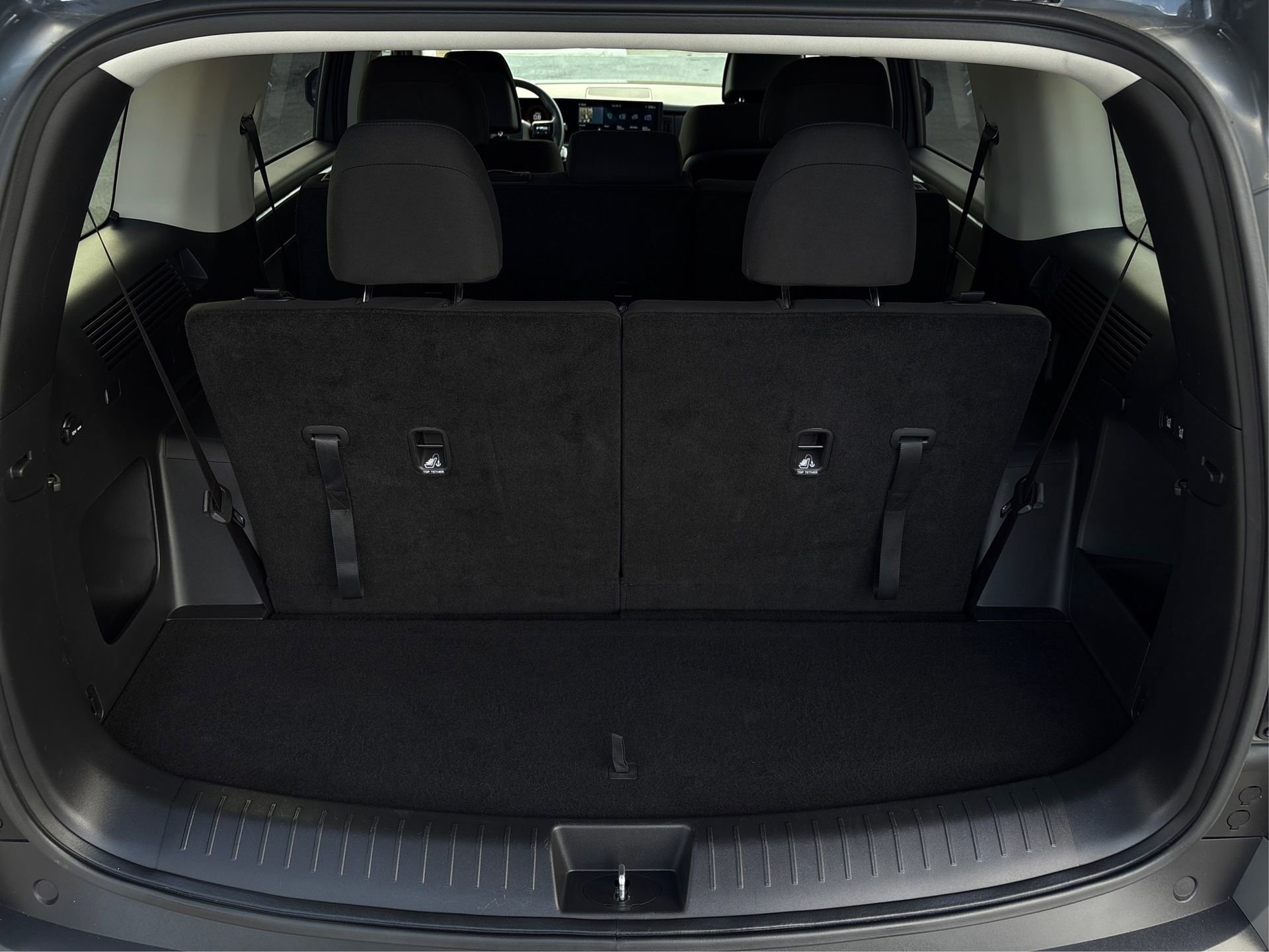 Used 2024 Hyundai Santa Fe SE image 11