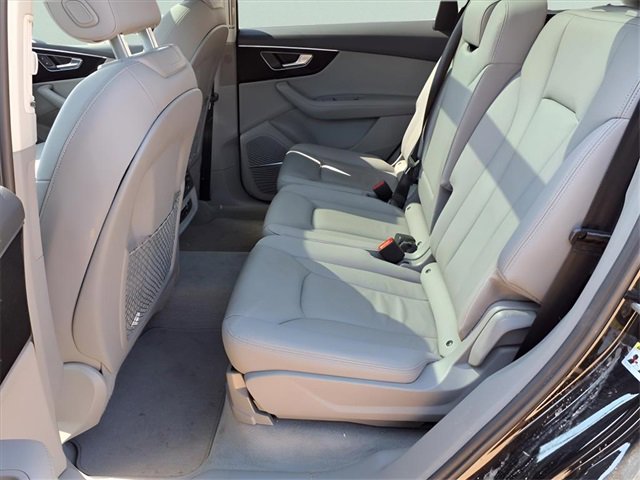 Used 2024 Audi Q7 2.0T Premium Plus image 18