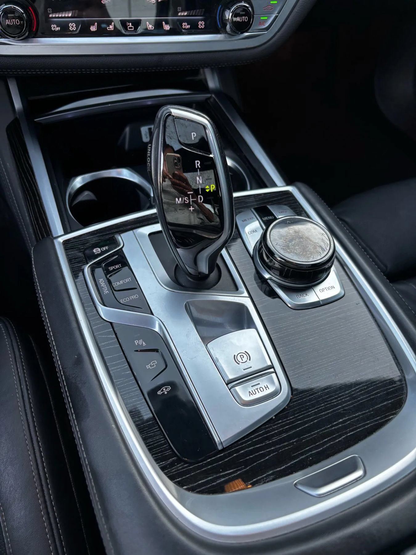 Used 2017 BMW 750i RWD image 33