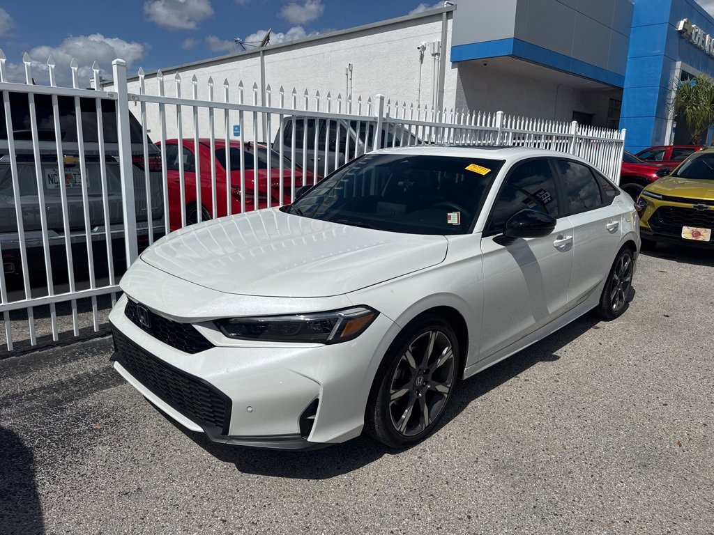 Used 2025 Honda Civic Sport Touring image 1