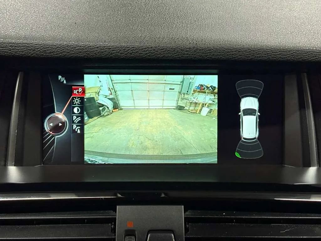 Used 2016 BMW X3 xDrive28i AWD/4WD image 12