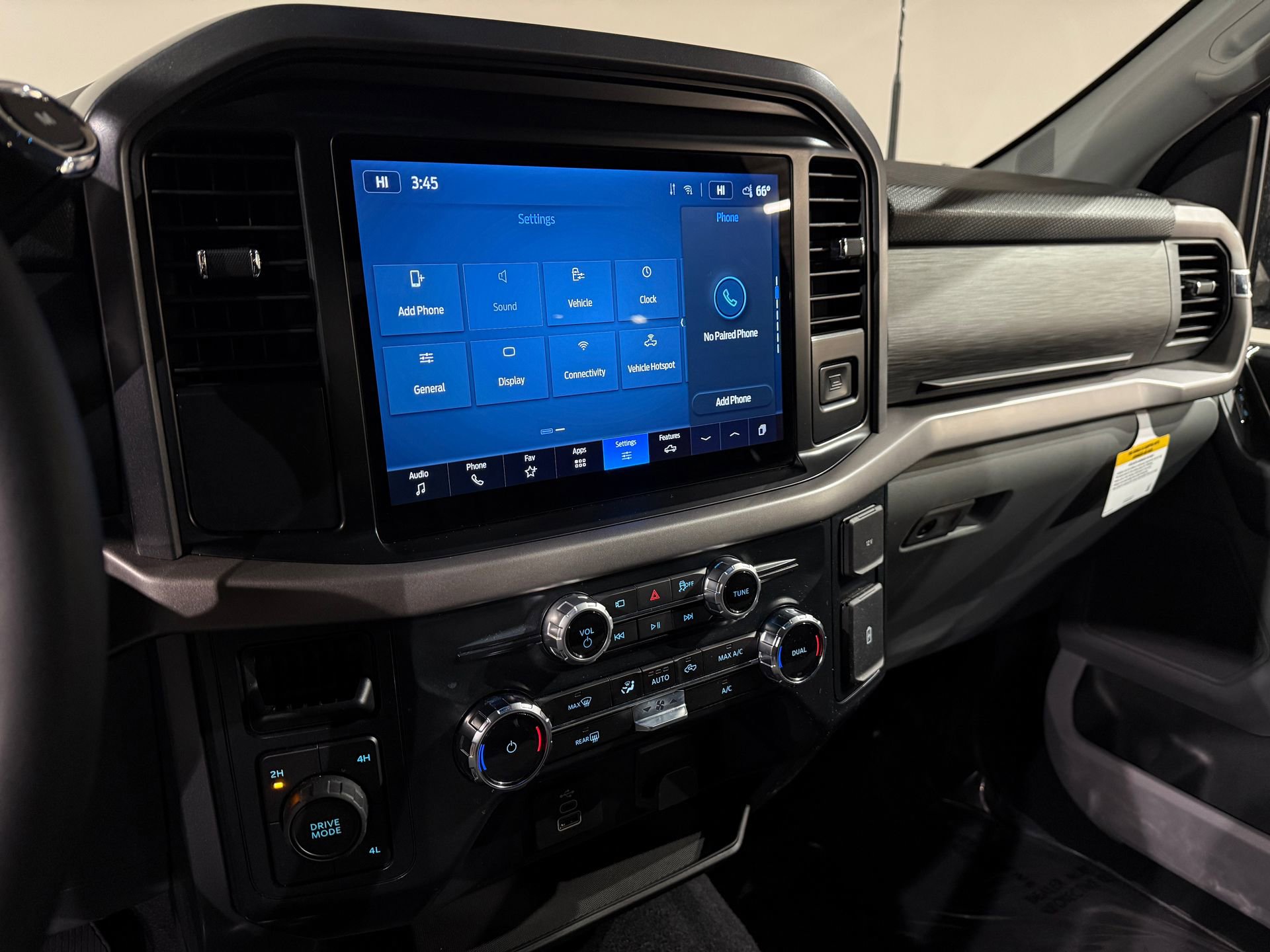 Used 2025 Ford F150 XLT w/ Equipment Group 301A Standard image 35