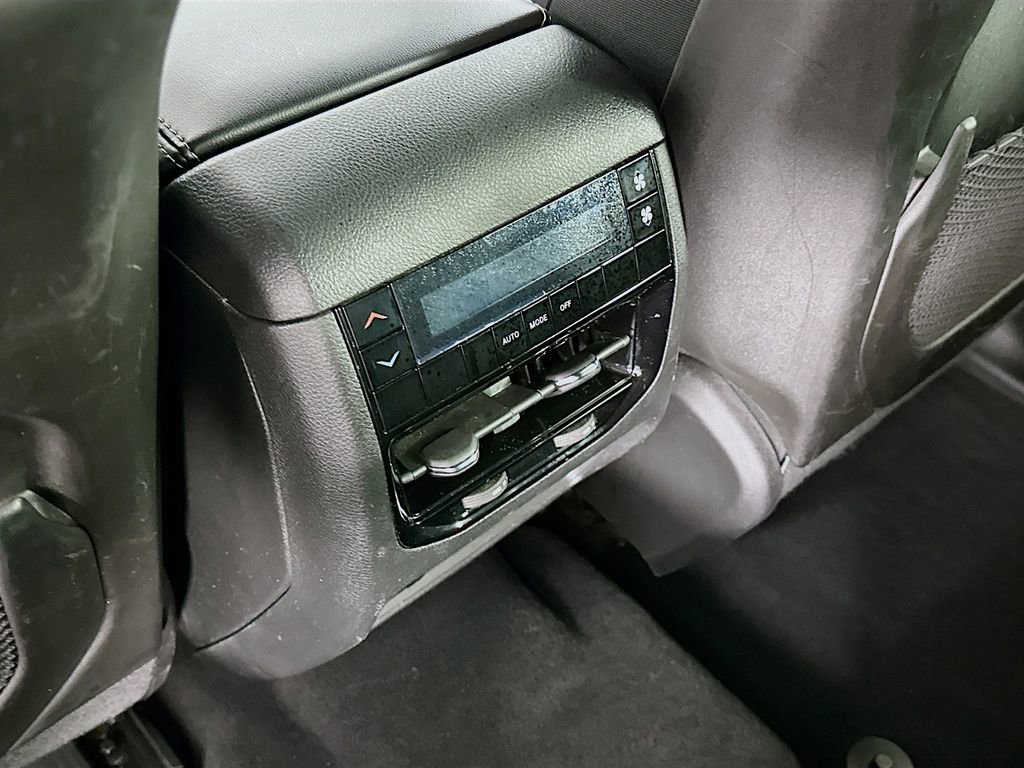 Certified 2024 Jeep Grand Cherokee L Altitude image 37