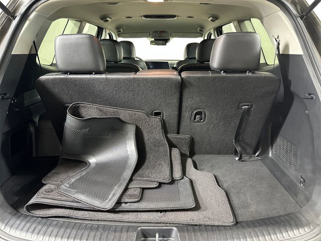 Used 2024 Kia Telluride S image 26