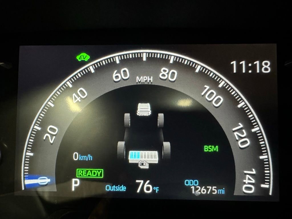 Used 2025 Toyota RAV4 XSE w/ Weather Package image 25