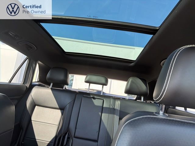 Certified 2022 Volkswagen Atlas Cross Sport SE w/ Panoramic Sunroof Package image 20