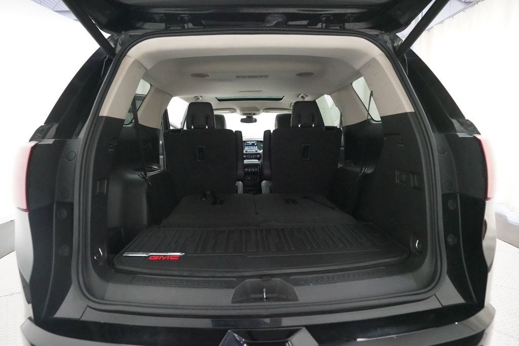 Used 2018 GMC Acadia Denali AWD/4WD image 9