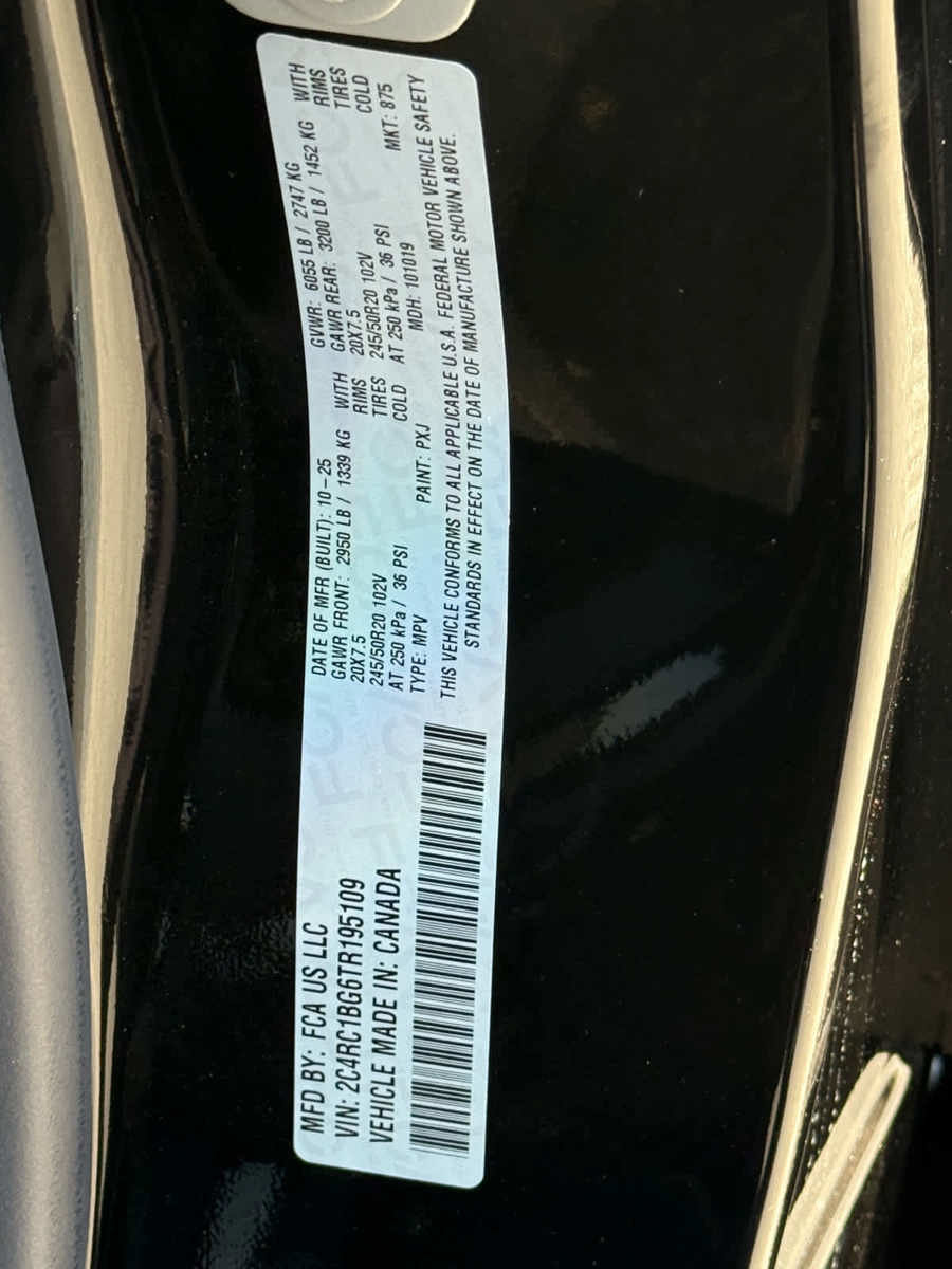 New 2026 Chrysler Pacifica Select w/ S Appearance Package image 34