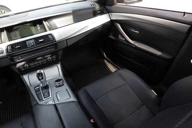 Used 2014 BMW 535i Sedan RWD image 23