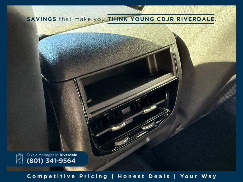 New 2025 Jeep Grand Cherokee Laredo X w/ Luxury Tech Group I image 26