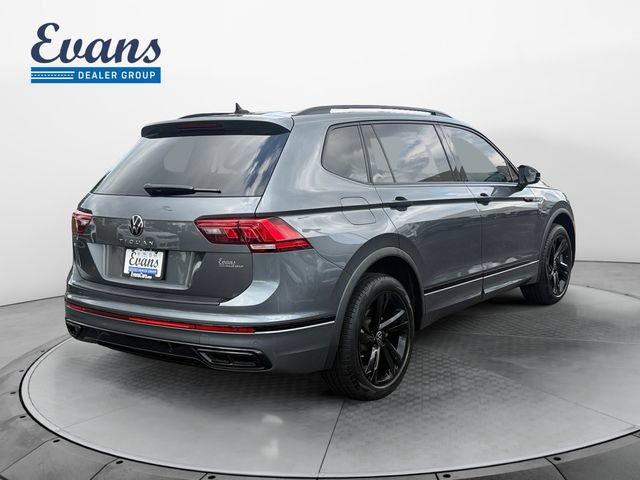 Used 2023 Volkswagen Tiguan SE R-Line FWD image 7