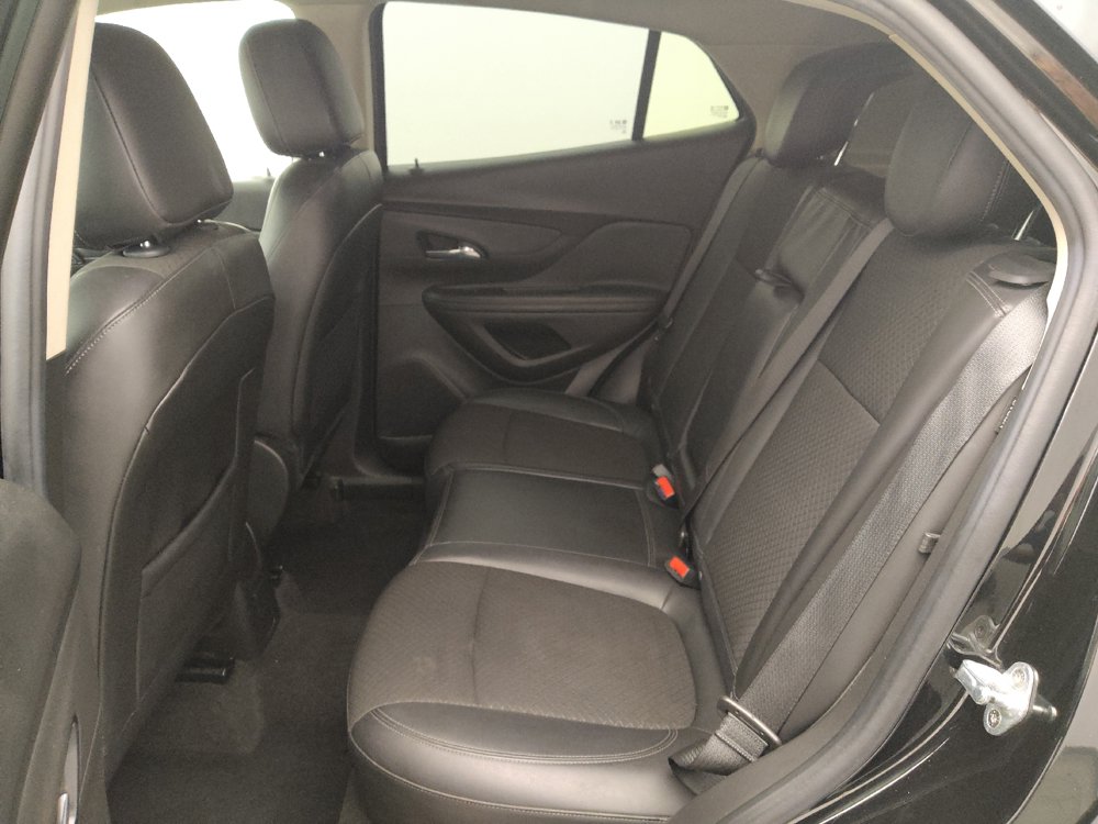 Used 2020 Buick Encore Preferred FWD image 18