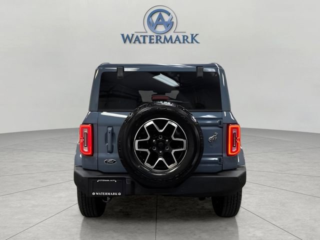 Used 2025 Ford Bronco Outer Banks image 4