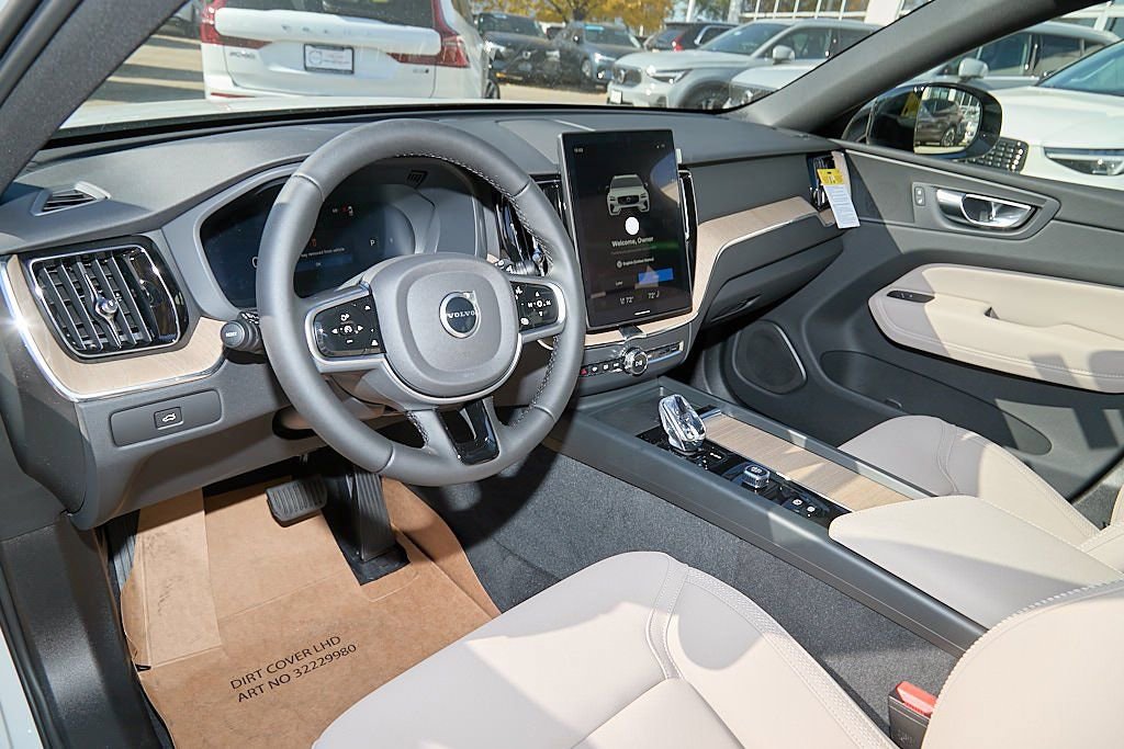 New 2026 Volvo XC60 B5 Plus w/ Protection Package Premier image 12