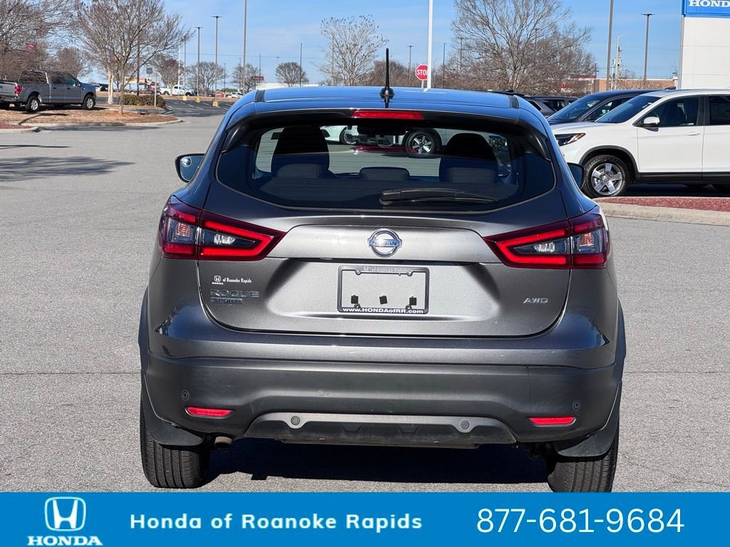 Used 2020 Nissan Rogue Sport S image 4