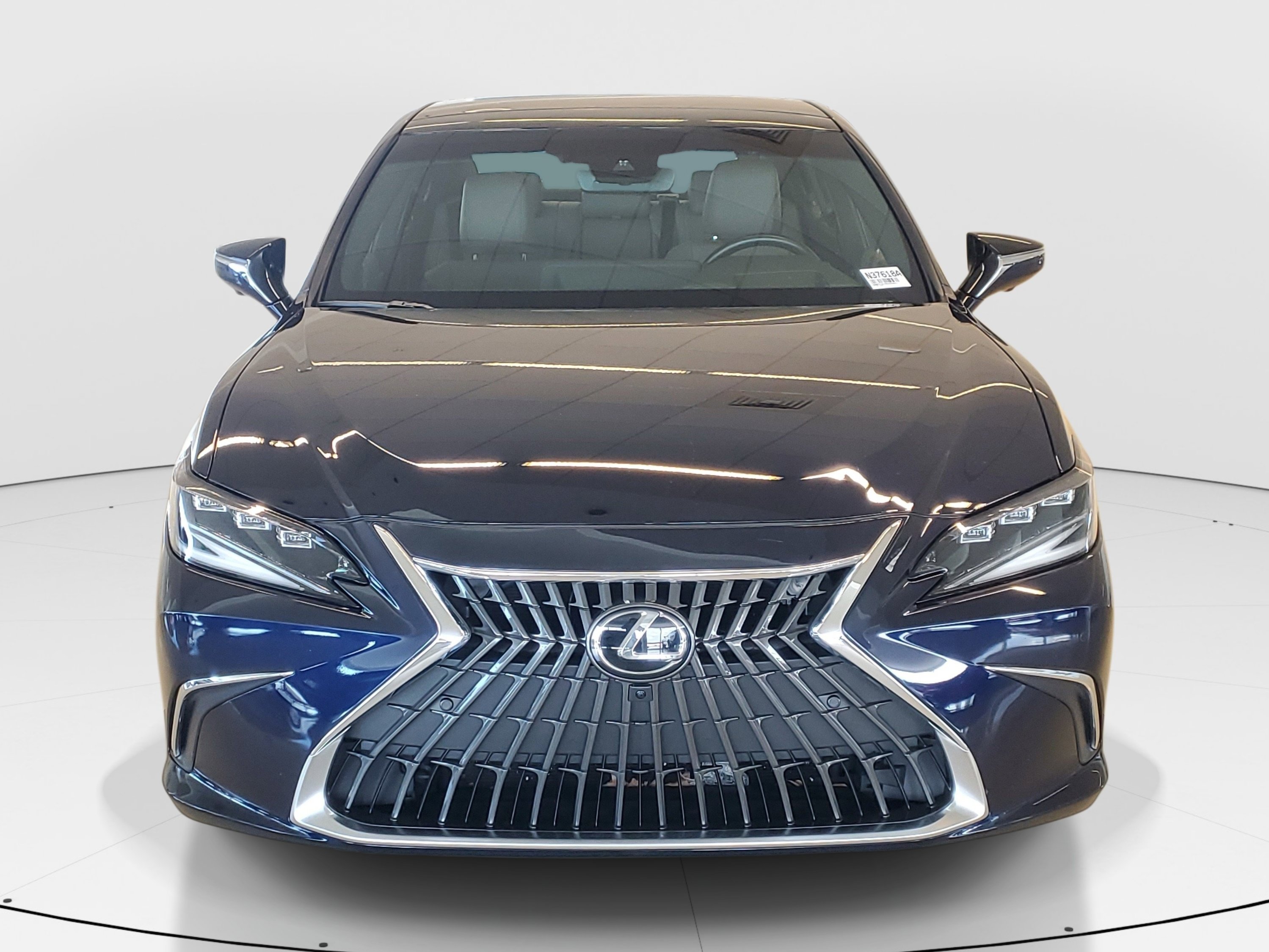 Used 2025 Lexus ES 350 Ultra Luxury w/ Accessory Package (Z2) FWD image 3