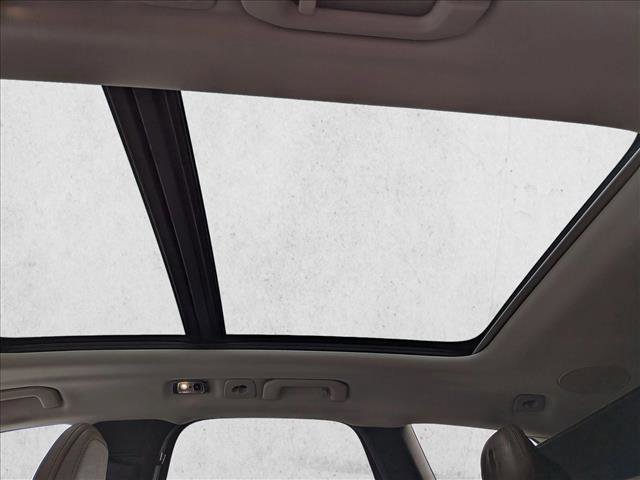 Used 2019 Volvo XC60 T5 Inscription w/ Protection Package Premier image 23