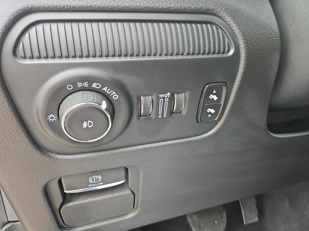 Used 2024 Jeep Wagoneer Series II AWD/4WD image 20