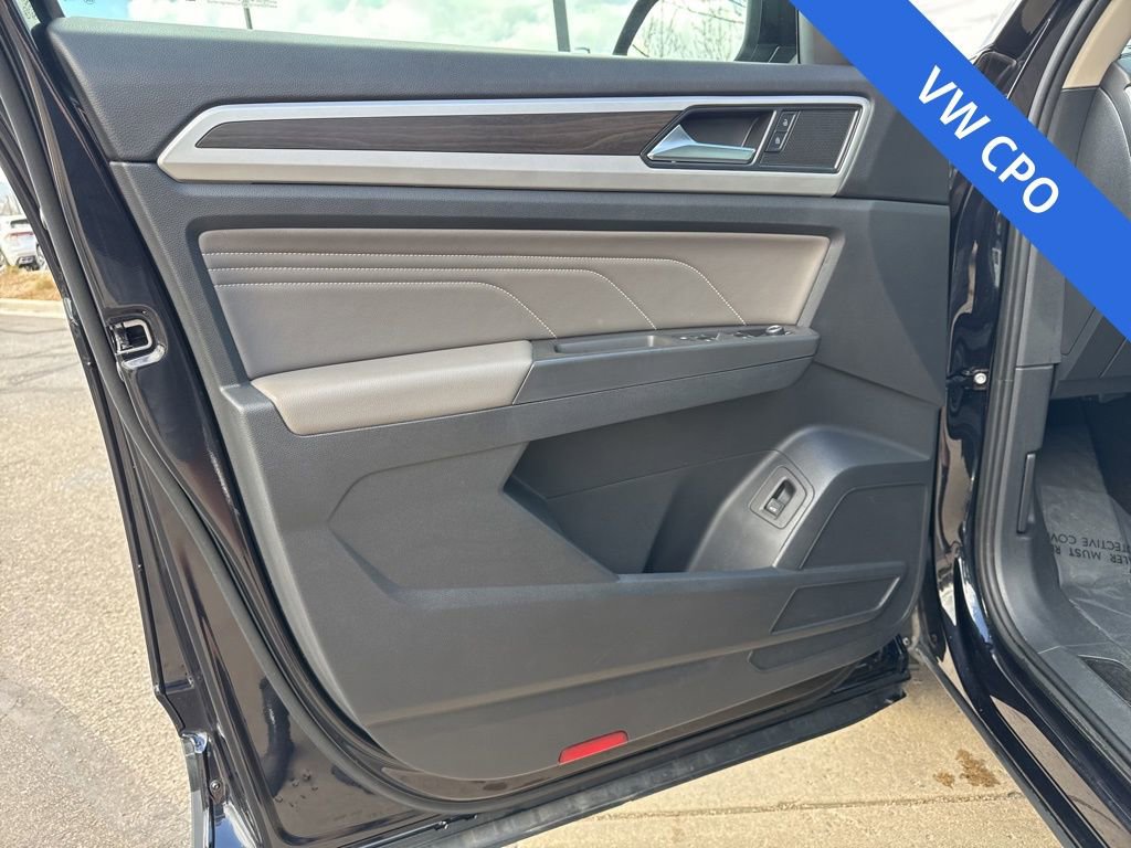 Certified 2023 Volkswagen Atlas SE w/ Panoramic Sunroof Package AWD/4WD image 10