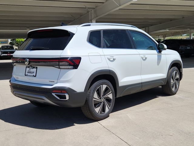 New 2026 Volkswagen Taos SE AWD/4WD image 3