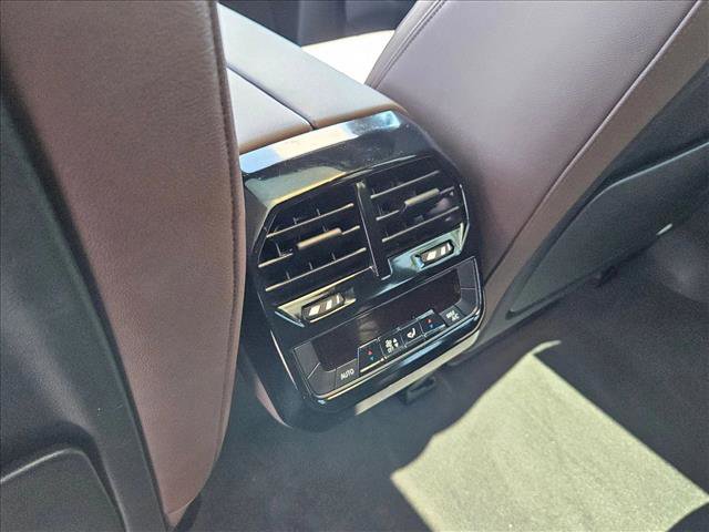 Certified 2024 BMW iX xDrive50 w/ Sport Package AWD/4WD image 17