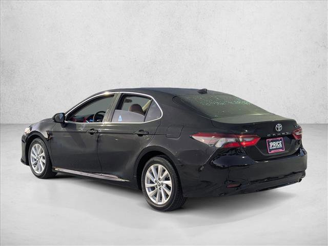 Used 2023 Toyota Camry LE image 7