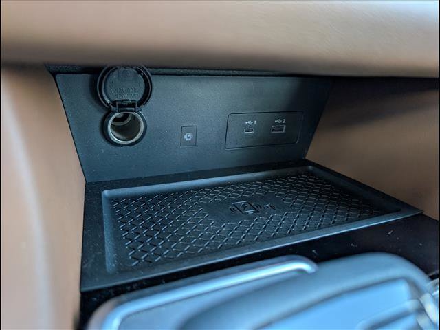 Used 2024 Nissan Pathfinder Platinum w/ Cargo Package image 22