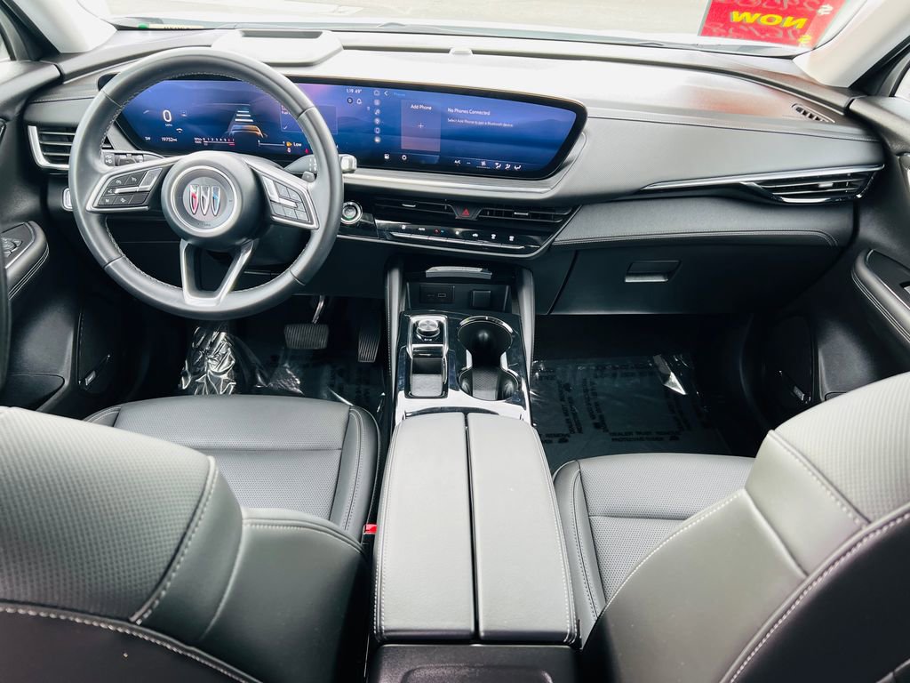Used 2025 Buick Envision Preferred image 32