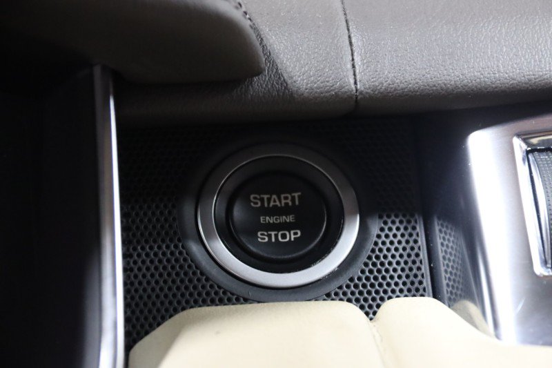 Used 2020 Land Rover Range Rover Sport HSE AWD/4WD image 75
