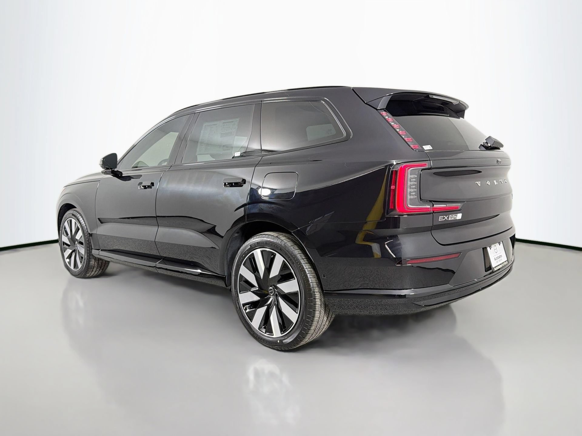 New 2026 Volvo EX90 Ultra AWD/4WD image 7