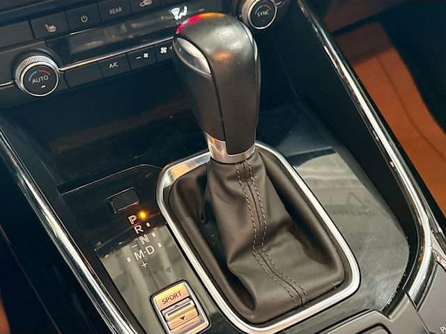 Used 2020 MAZDA CX-9 Touring w/ Touring Premium Package image 17