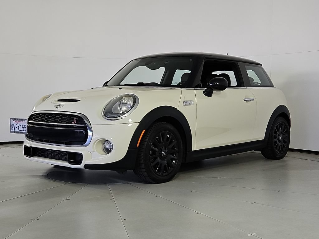 Used 2016 MINI Cooper S FWD image 2