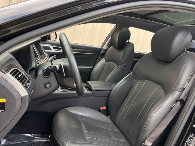 Used 2017 Genesis G80 3.8 w/ Option Group 02 image 13