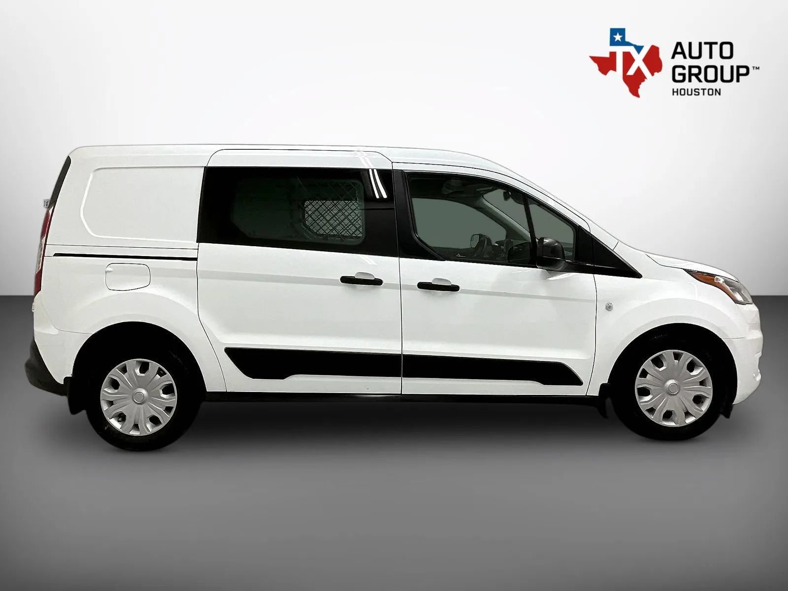 Used 2022 Ford Transit Connect XLT FWD image 8