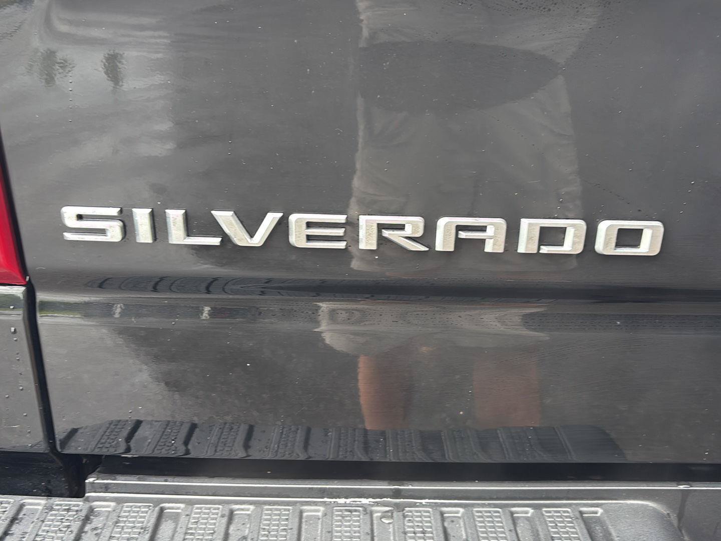 Used 2024 Chevrolet Silverado 1500 RST w/ Convenience Package II AWD/4WD image 15