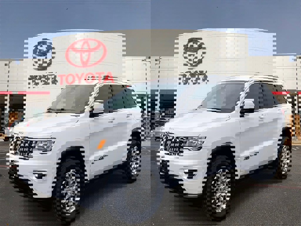 Used 2021 Jeep Grand Cherokee Laredo