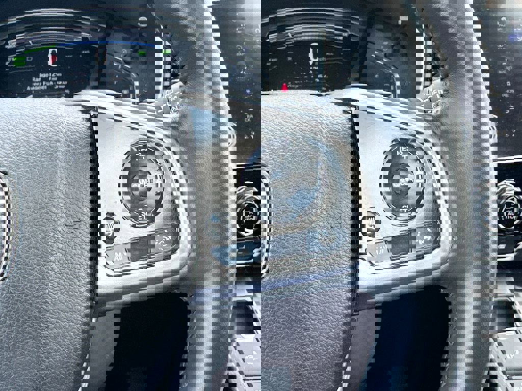 Used 2021 Honda CR-V Touring image 22