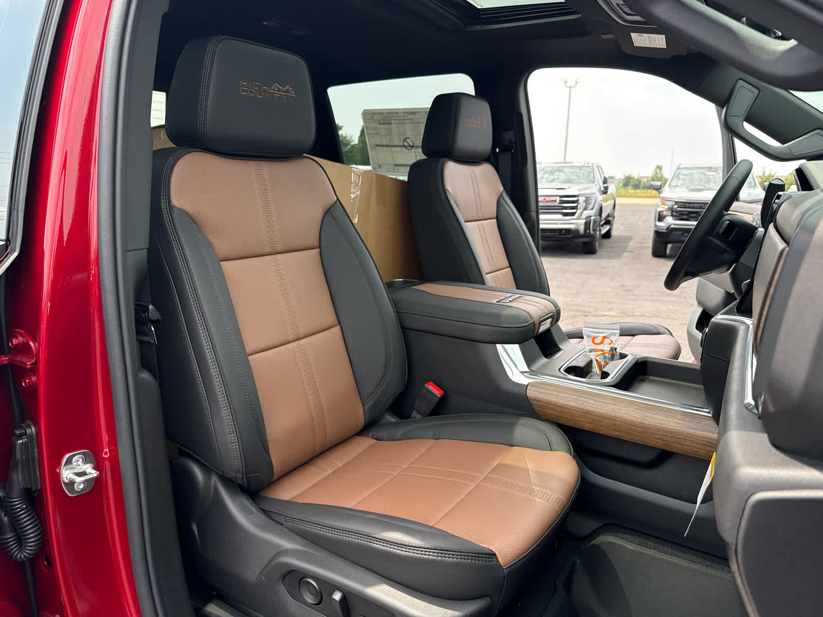 New 2026 Chevrolet Silverado 3500 High Country w/ High Country Premium Package AWD/4WD image 28