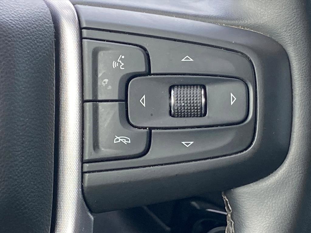 Used 2025 GMC Sierra 1500 SLT image 10