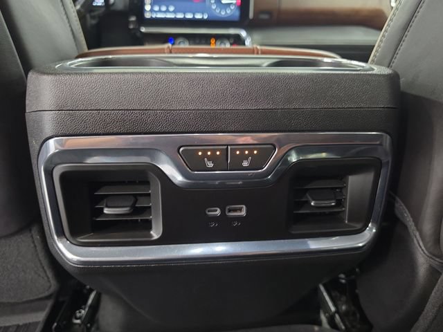 Used 2024 GMC Sierra 2500 Denali Ultimate w/ Max Trailering Package AWD/4WD image 26