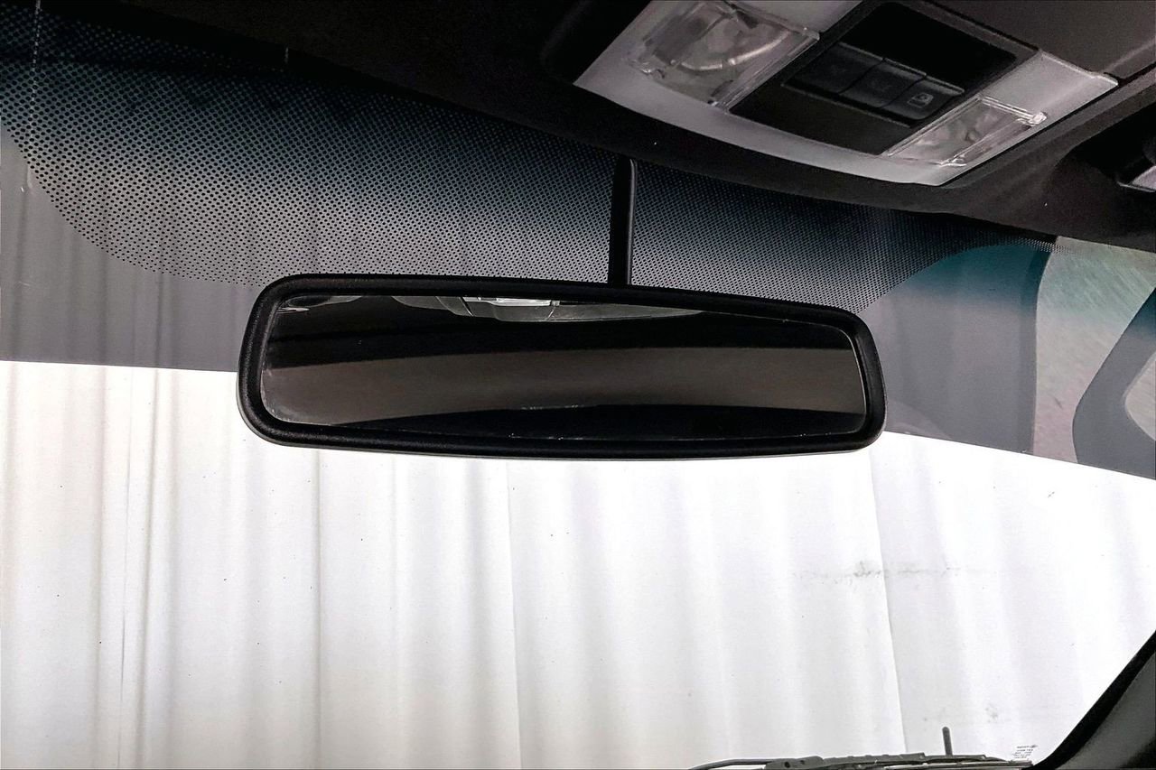 Used 2015 Ford F350 Lariat w/ Lariat Ultimate Package image 17